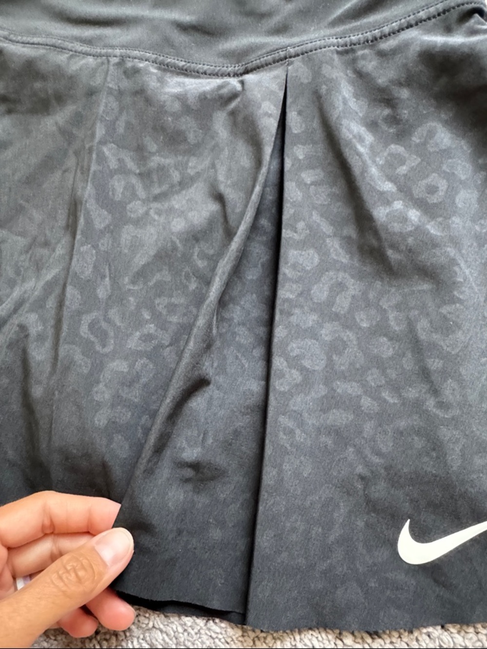 NWOT Nike Embossed 13” Club Tennis Skirt Black Size M - Picture 7 of 16